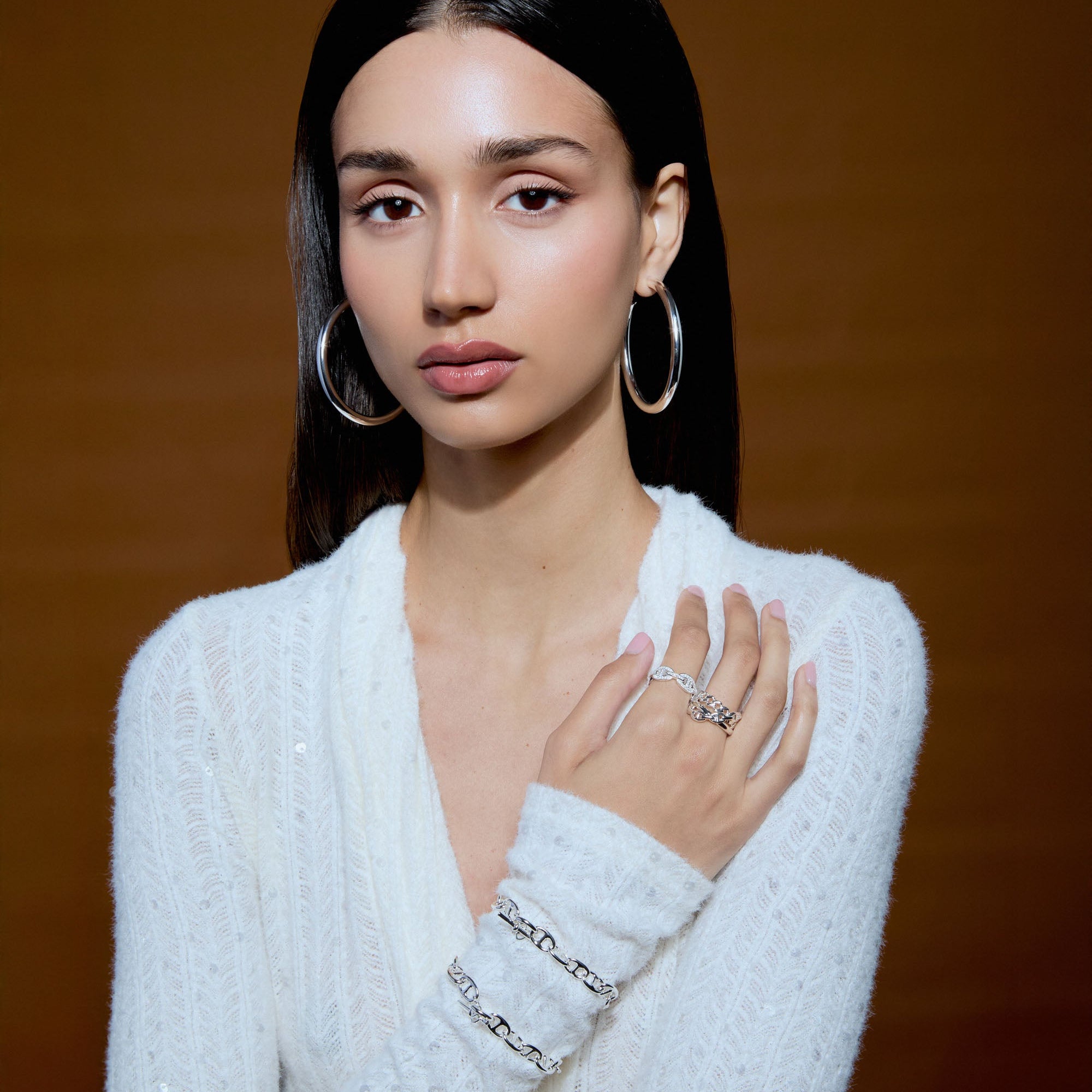 Medium Hollow Hoops