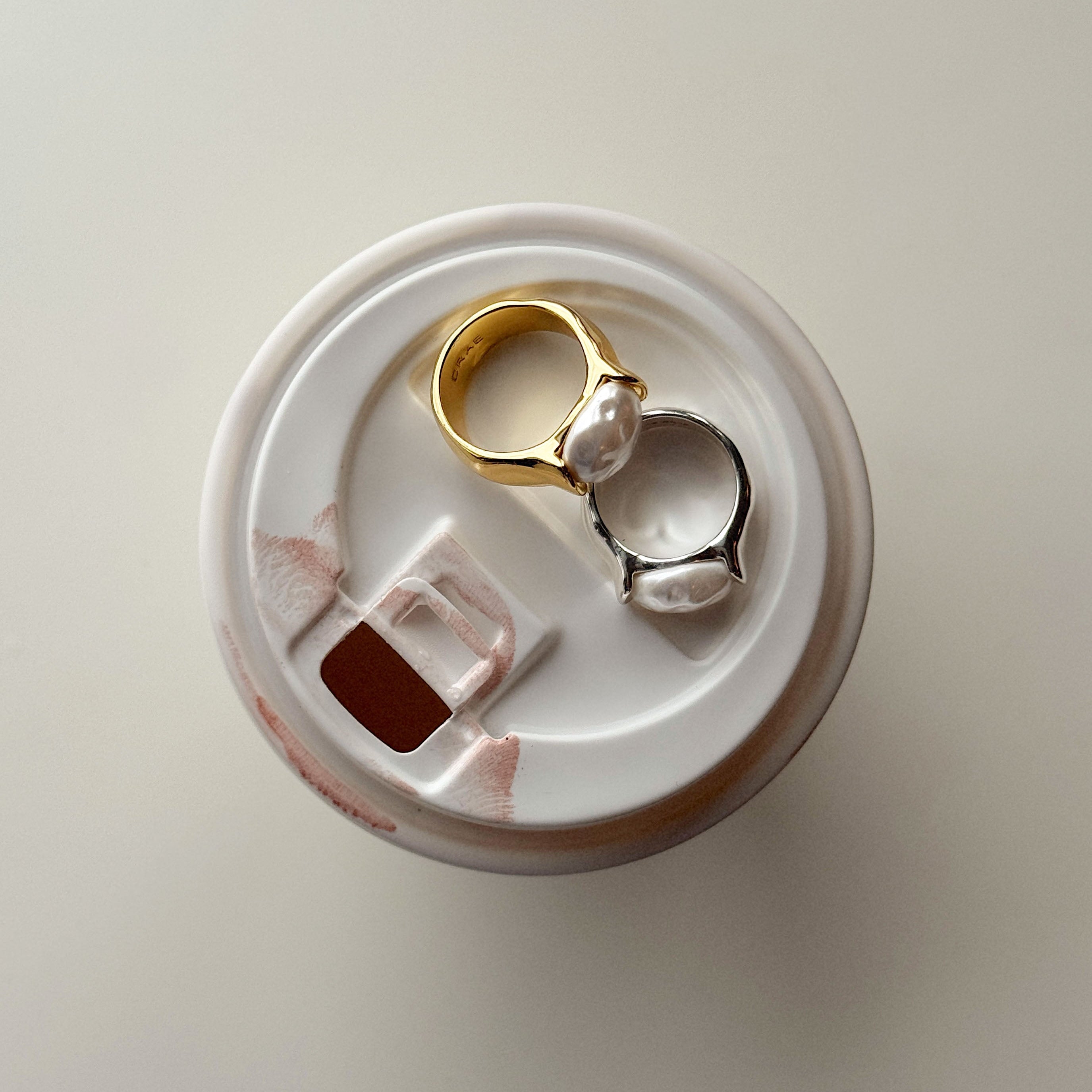 N.8 - Bague