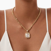 Collier Pendentif Baguette Pavé