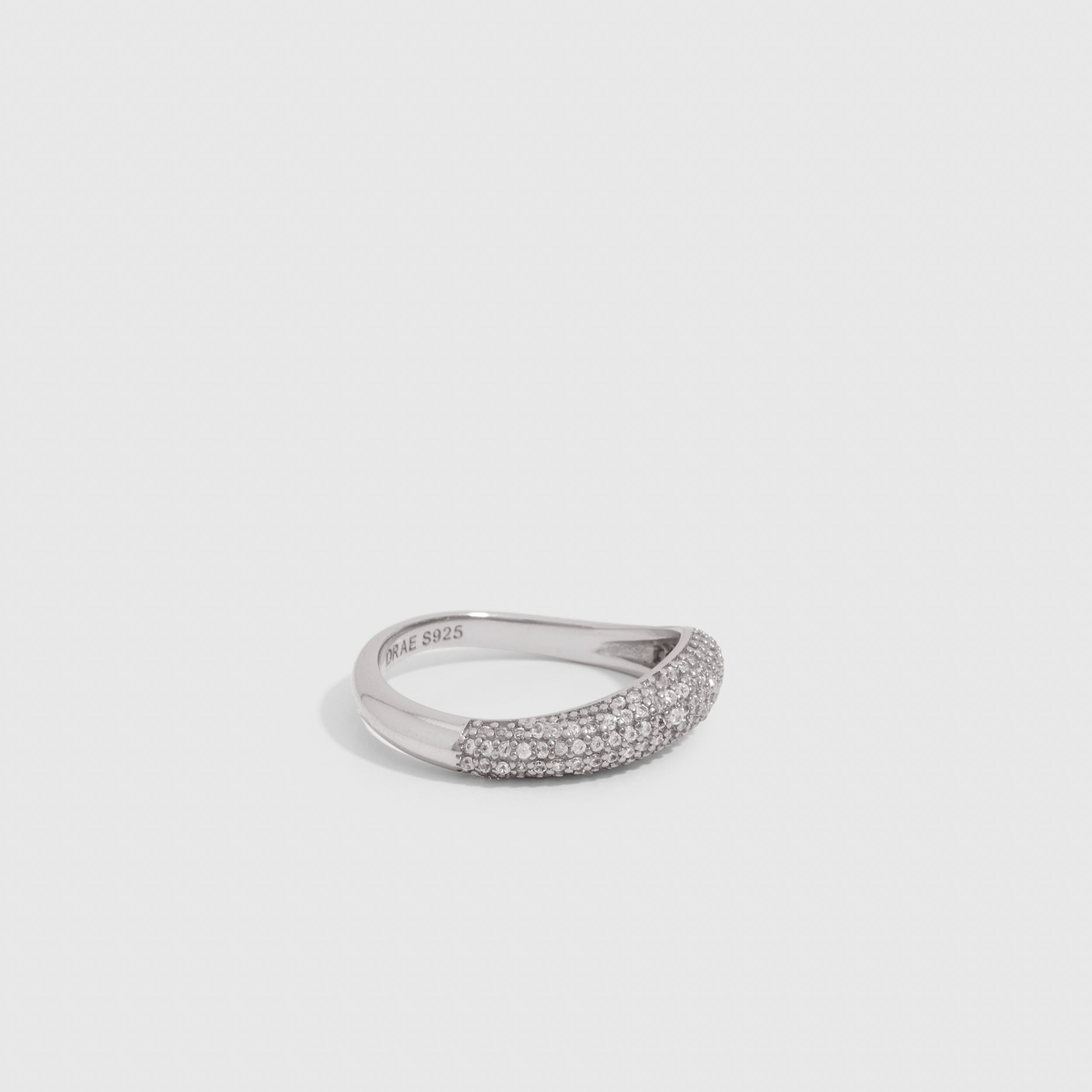 Wavy Band Pavé Ring