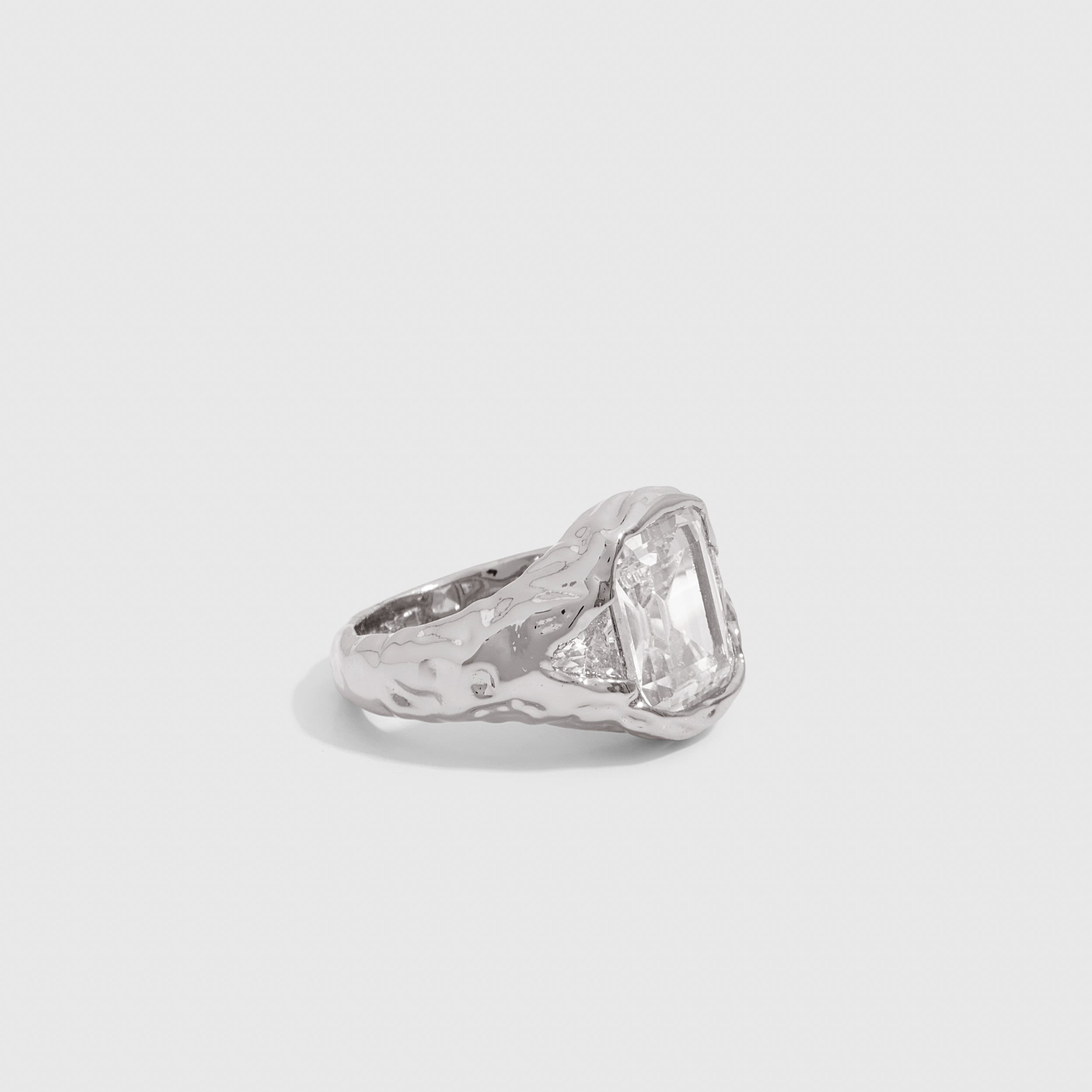 Bague Émeraude Organique