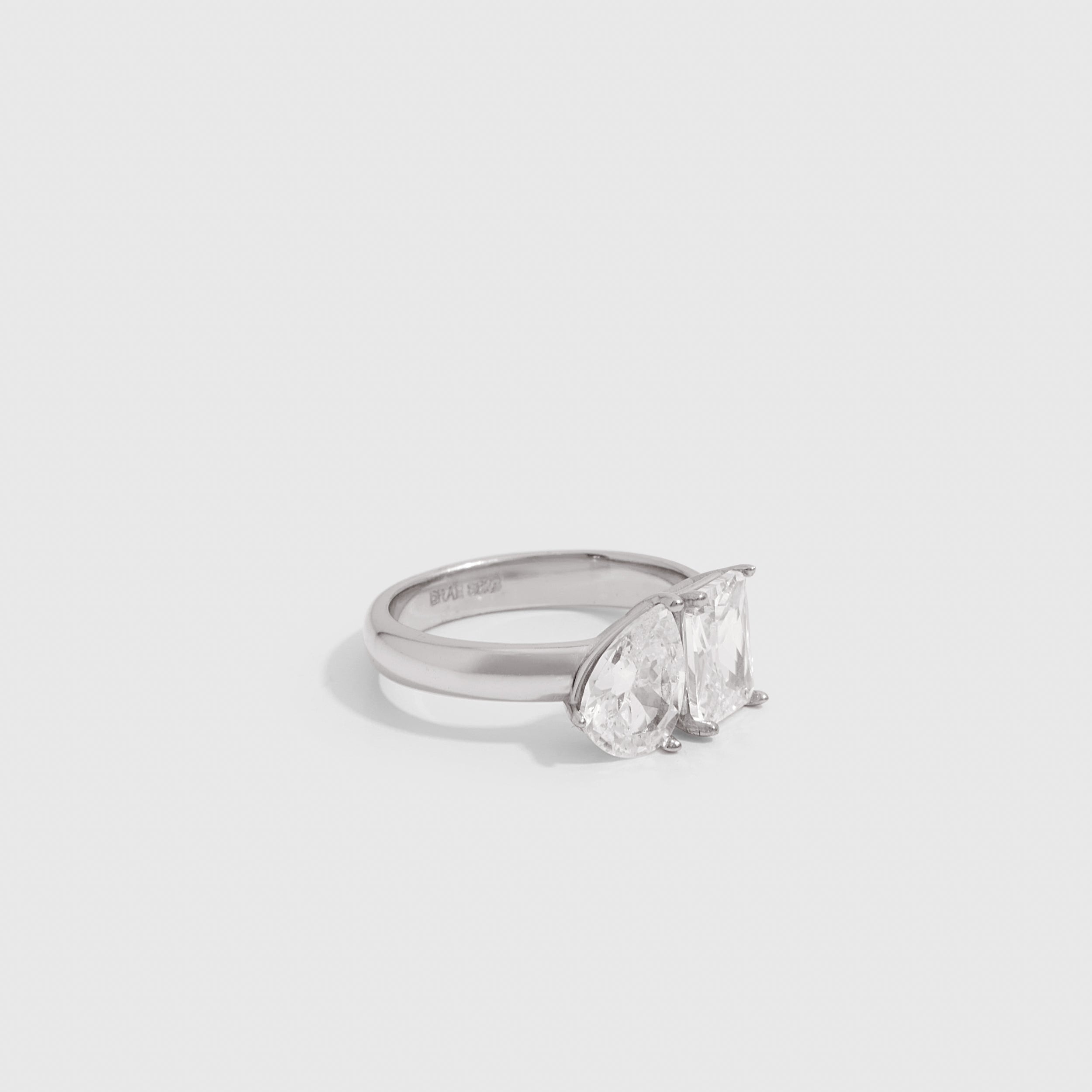 Duo Maxi Teardrop & Emerald-Cut Ring in 925 sterling silver with two cubic zirconia stones (view 3)