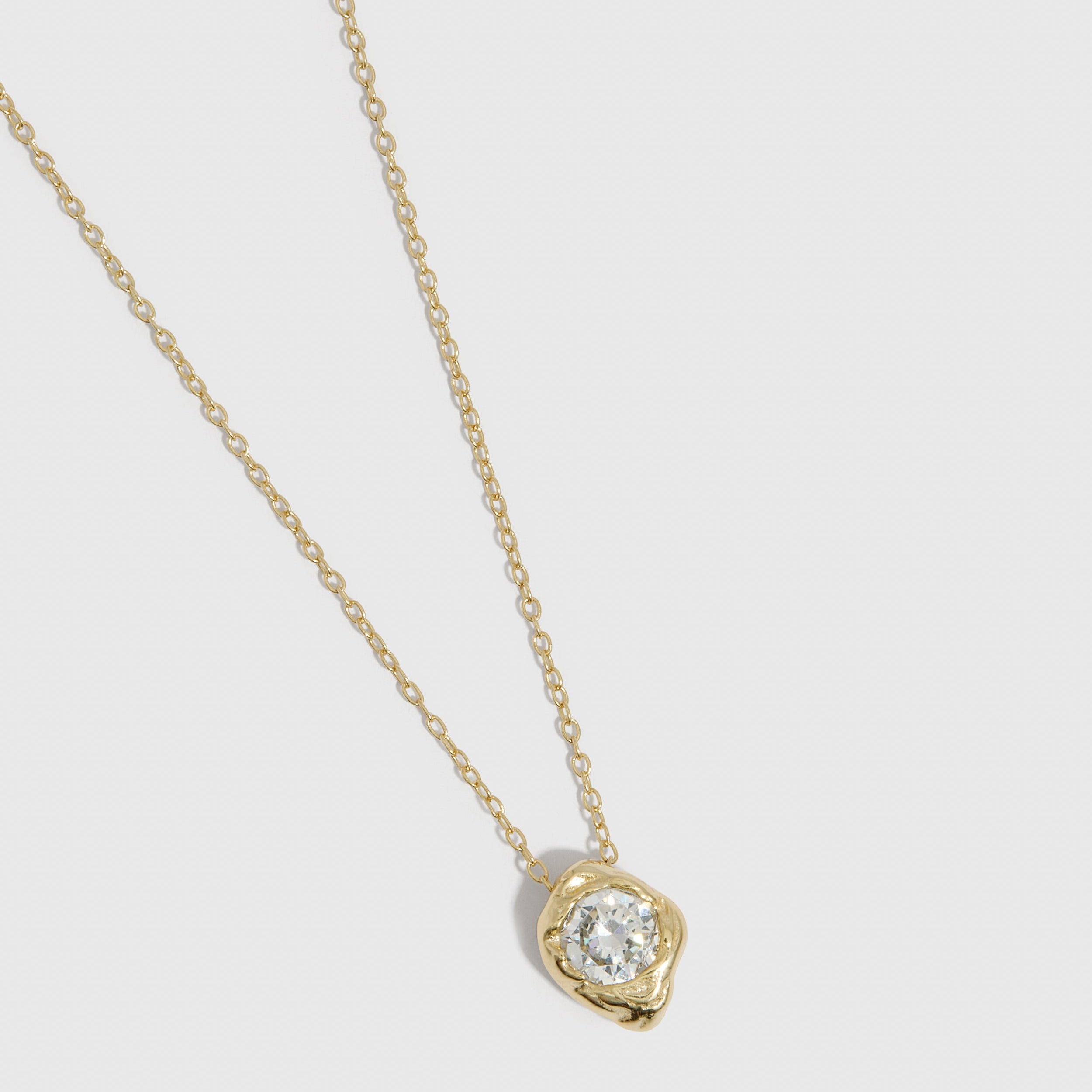 Solitaire Round-Cut Nugget Necklace