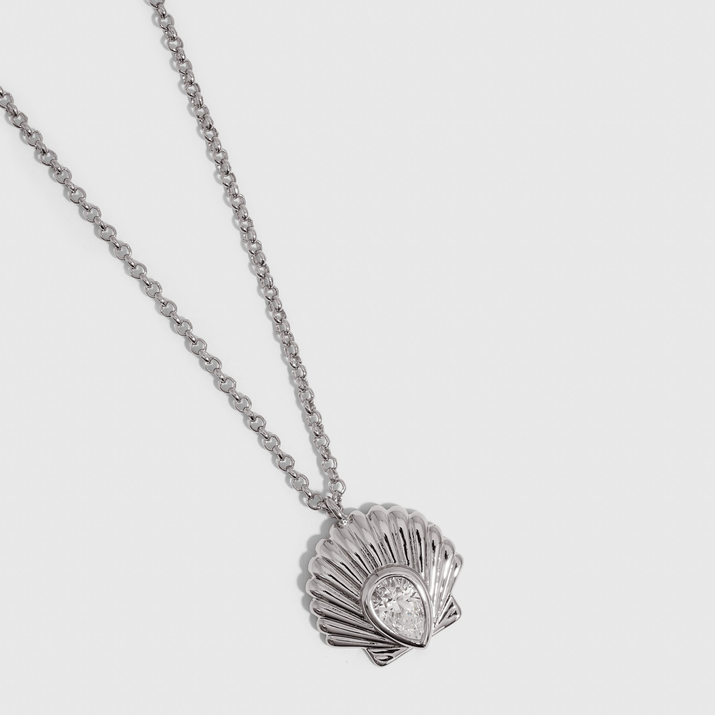 Collier Coquillage et Zircon