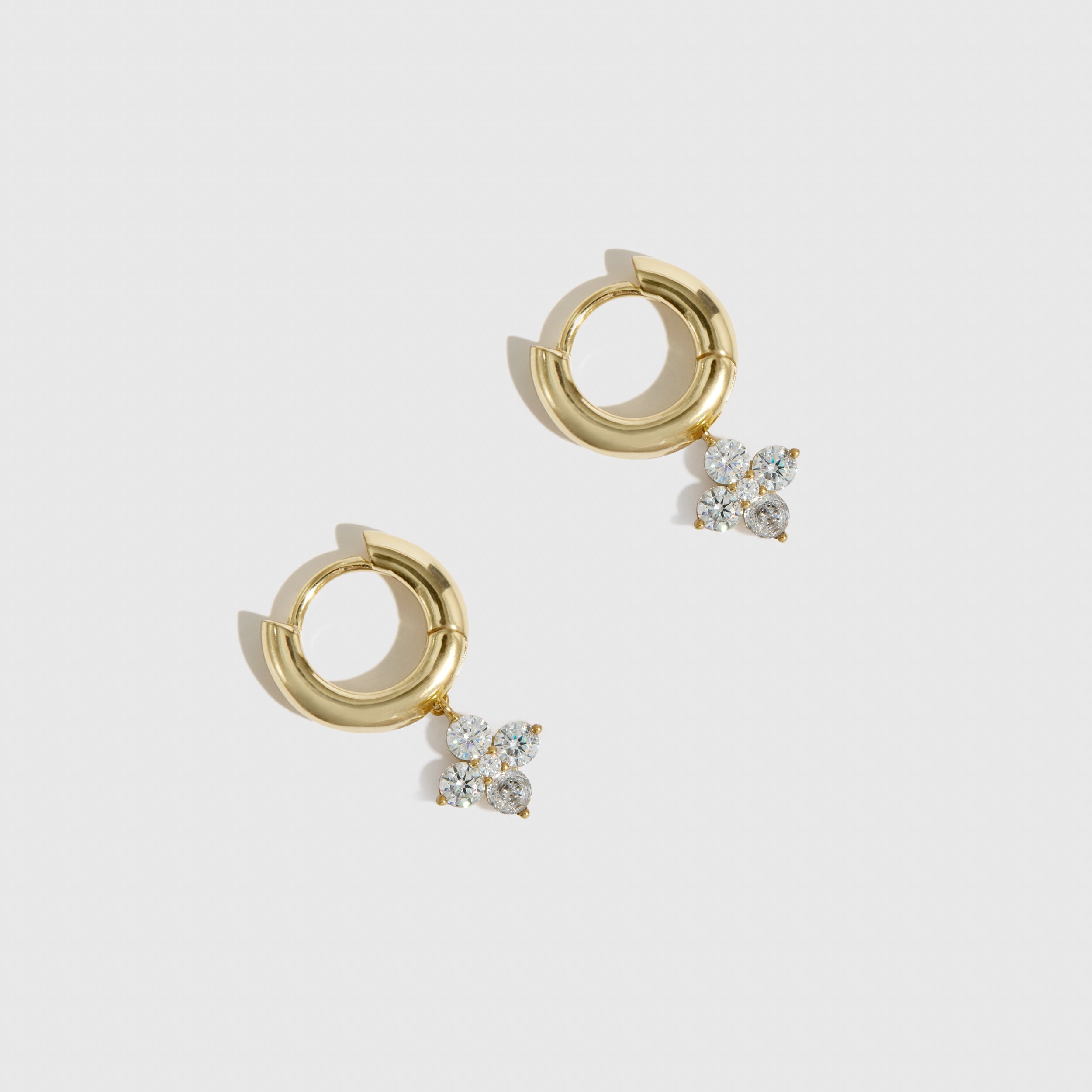 Clover Solitaire Huggies Earrings