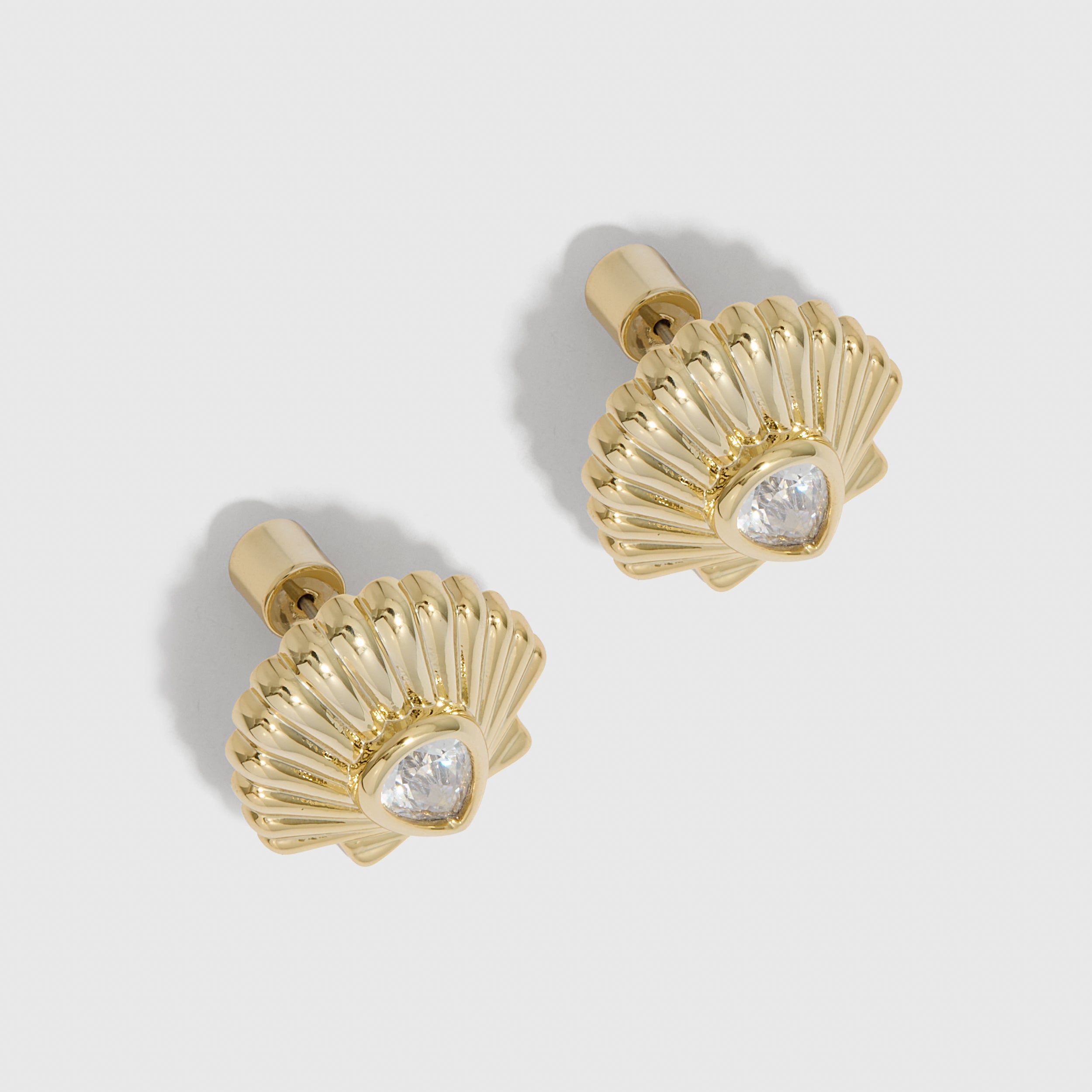 Boutons d'Oreilles Coquillage et Zircon