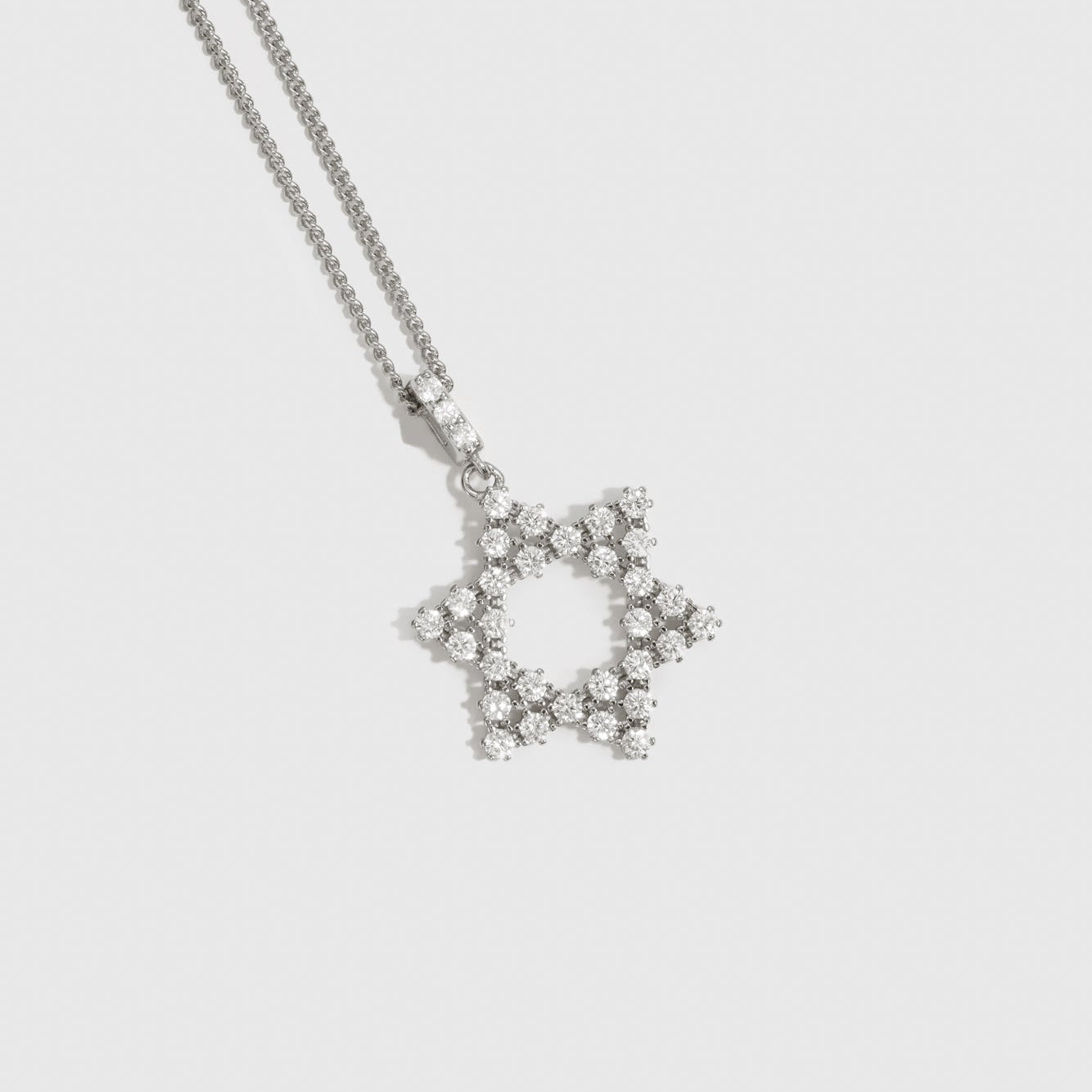 Collier Pendentif Étoile de David Luxueux