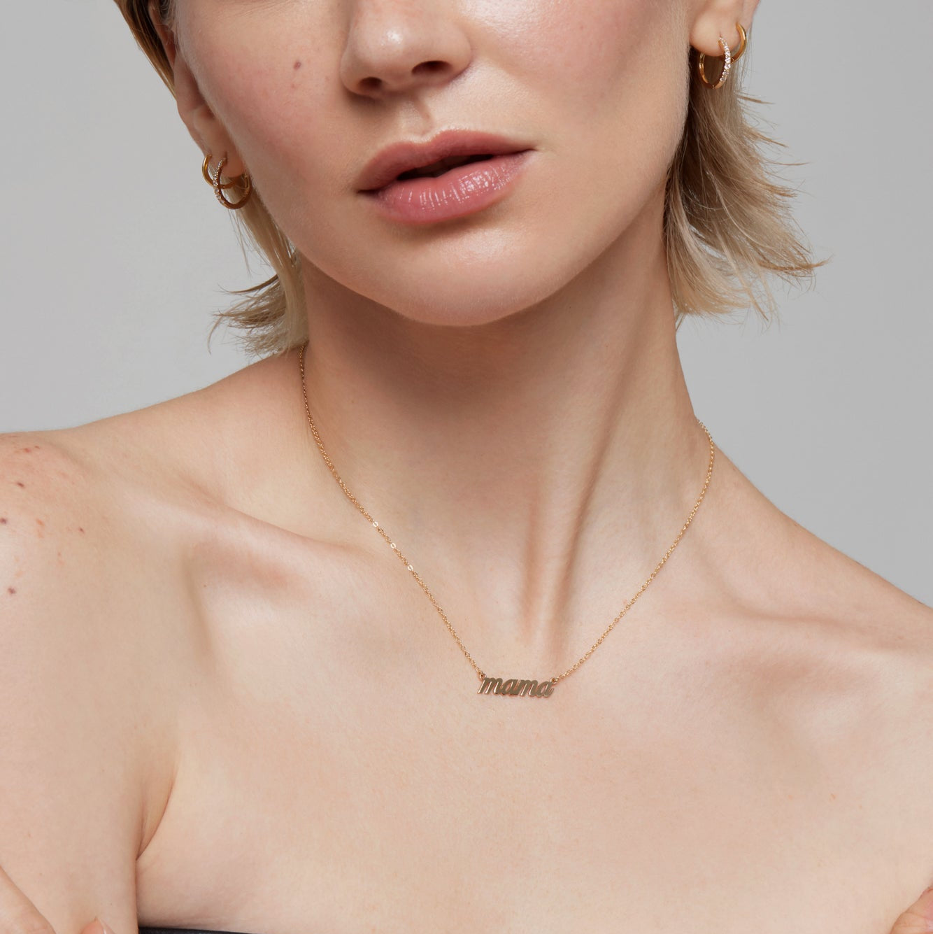 Cursive Font Mama Necklace
