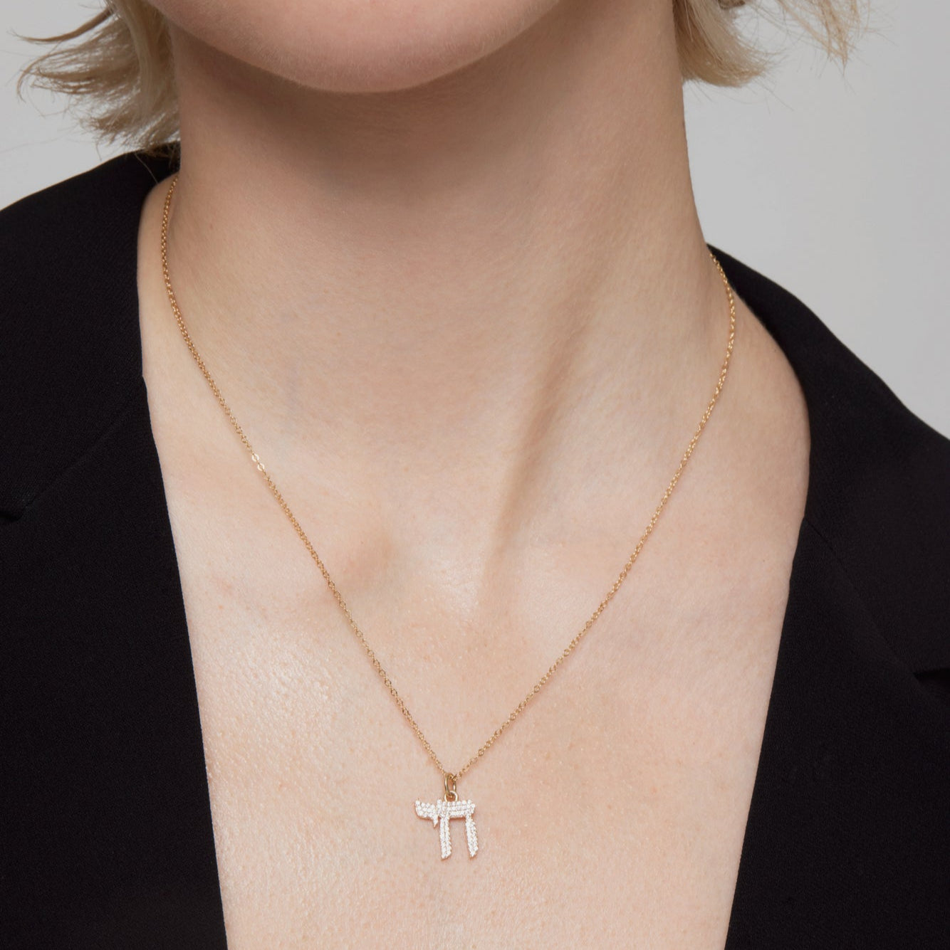 Chai Pavé Pendant Necklace