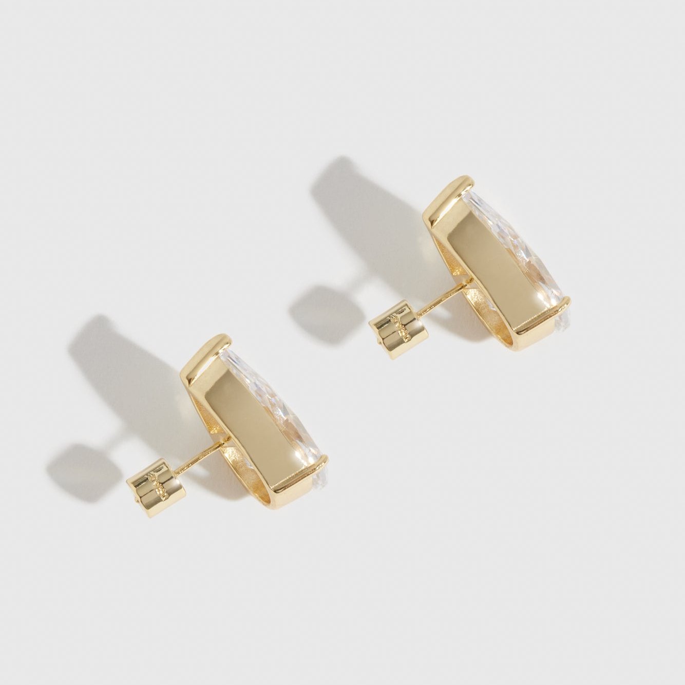 Boutons d'Oreilles Grande Goutte Solitaire