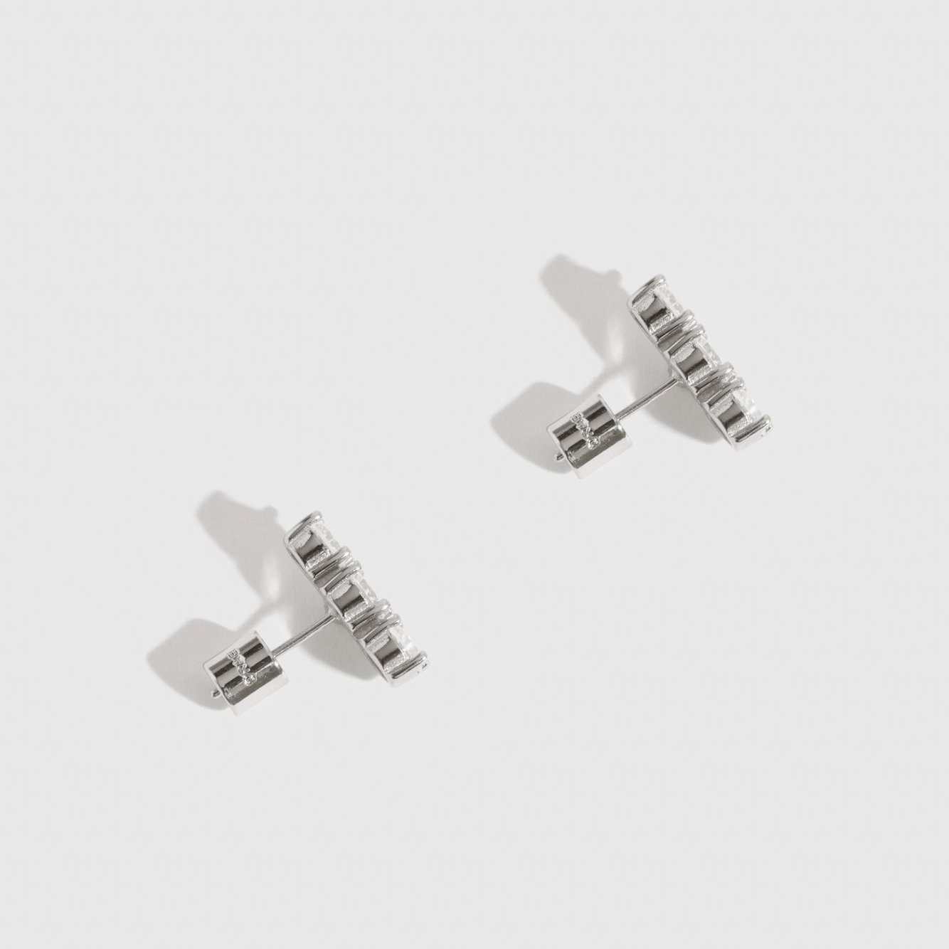 Ear Bar Stud