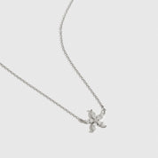 Flower Solitaire Necklace
