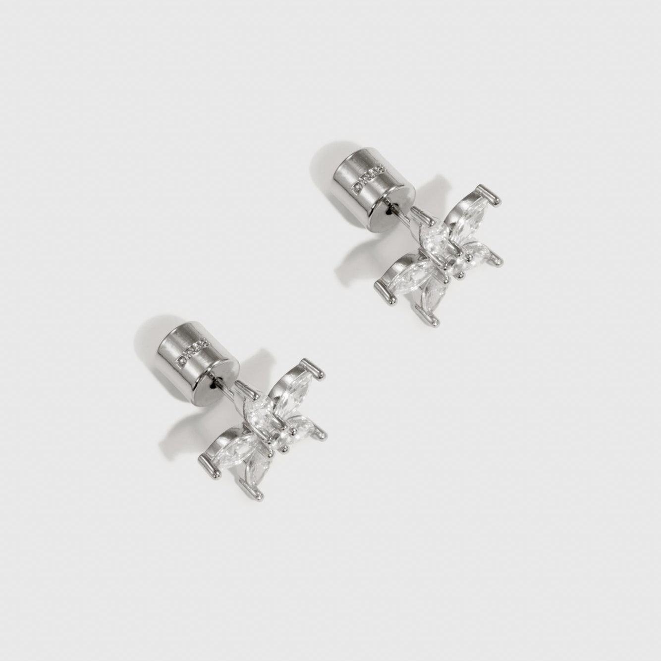 Boutons d'Oreilles Fleur Solitaire