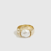 14k gold plated sterling silver 925 N.8 ring with a glass pearl, shown on a plain background.